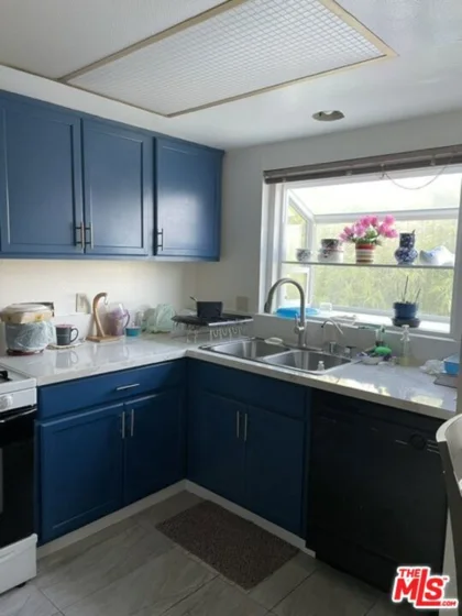 720 Waterloo Street #4 photo 13