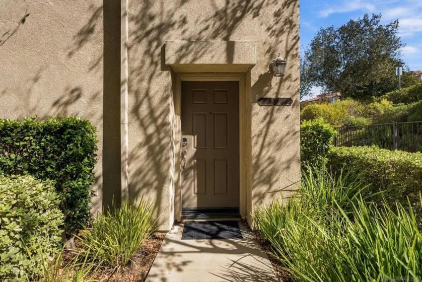 573 Almond Road photo 4