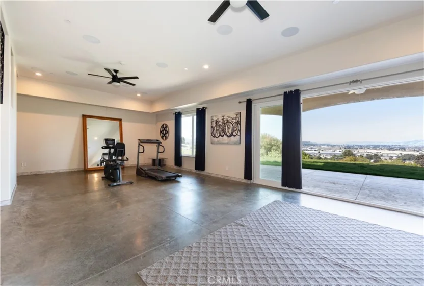 26045 Lucille Circle photo 38