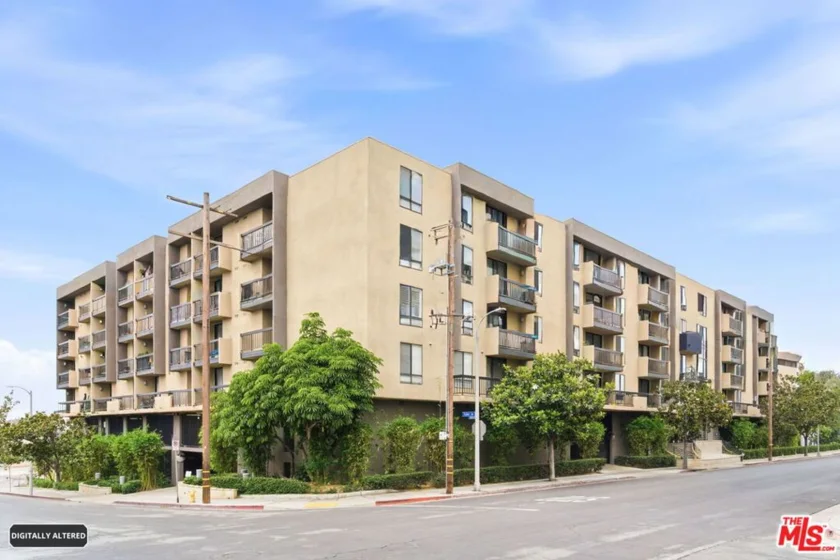 7320 Hawthorn Avenue #410 photo 13