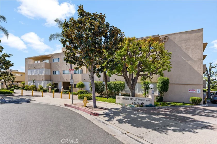 6339 Morse #301 photo 1
