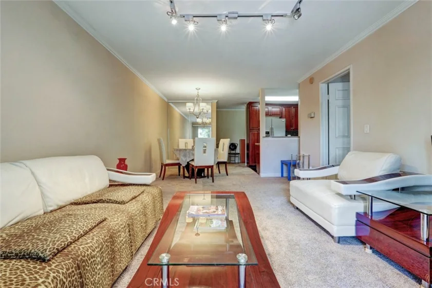 5545 Canoga Avenue #220 photo 4