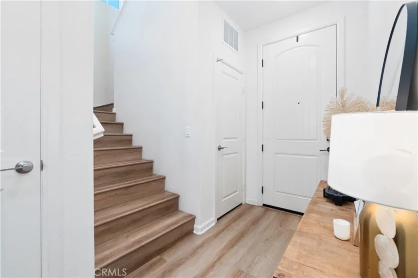 4044 Summer Way photo 14