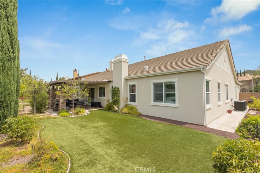 33940 Baystone Street photo 41