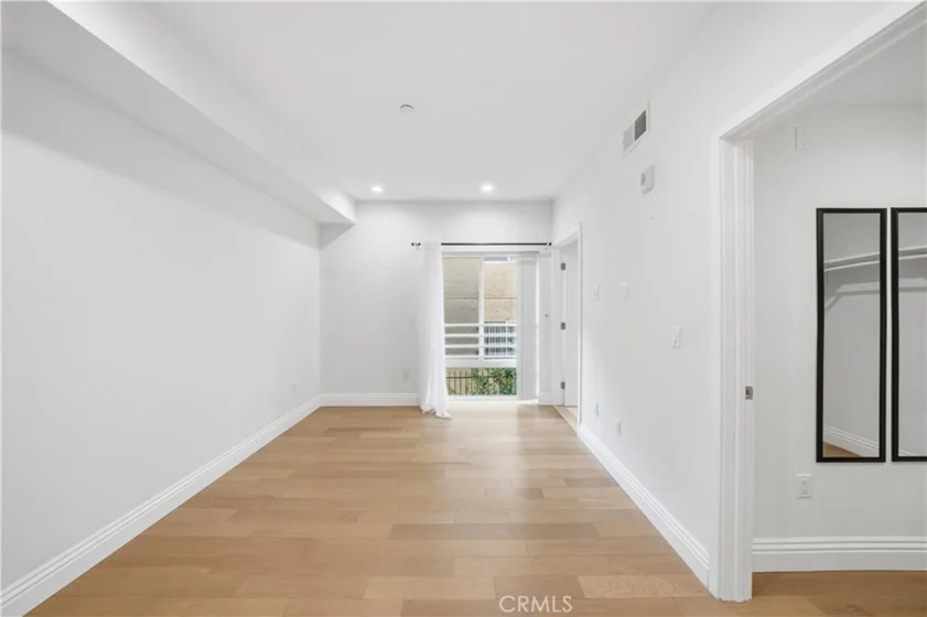 2939 Leeward Avenue #311 photo 26