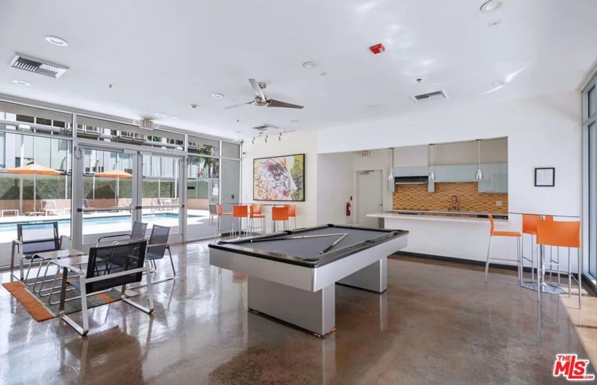 645 W 9th Street #740 photo 30