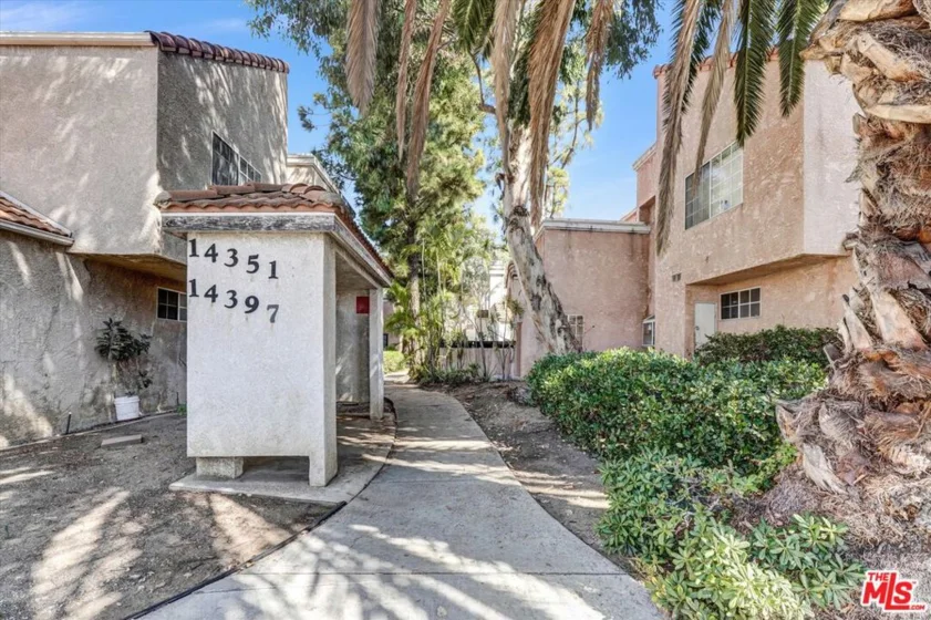 14363 Nordhoff Street #B photo 28