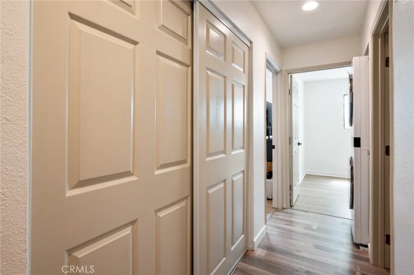1723 Cedar #103 photo 2