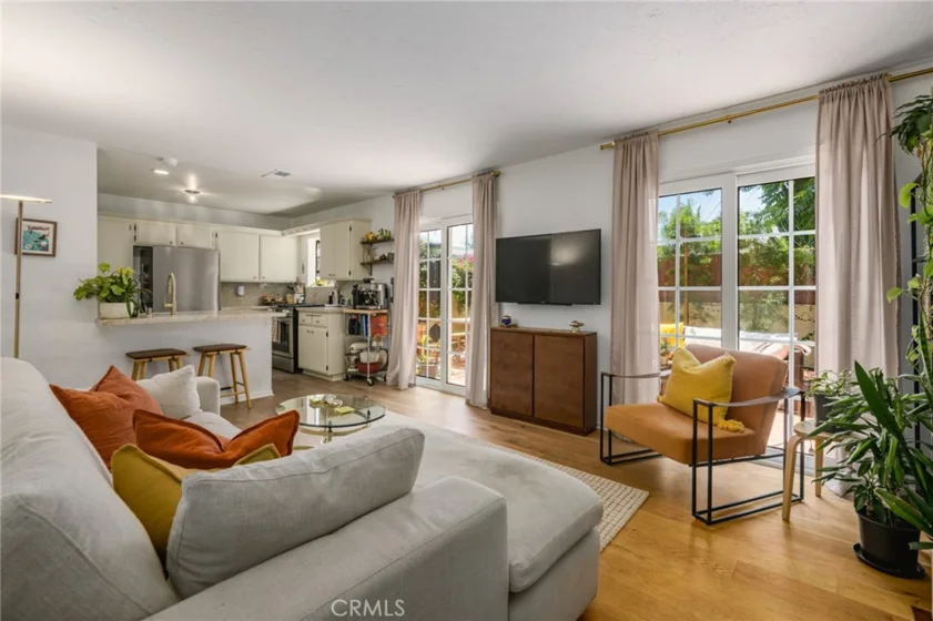 4035 Wade Street #B photo 7