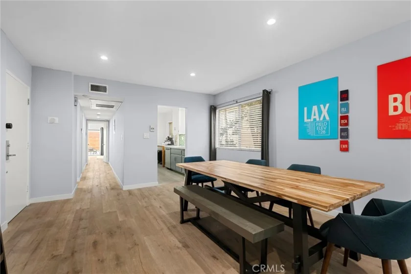 1045 N Kings #107 photo 8