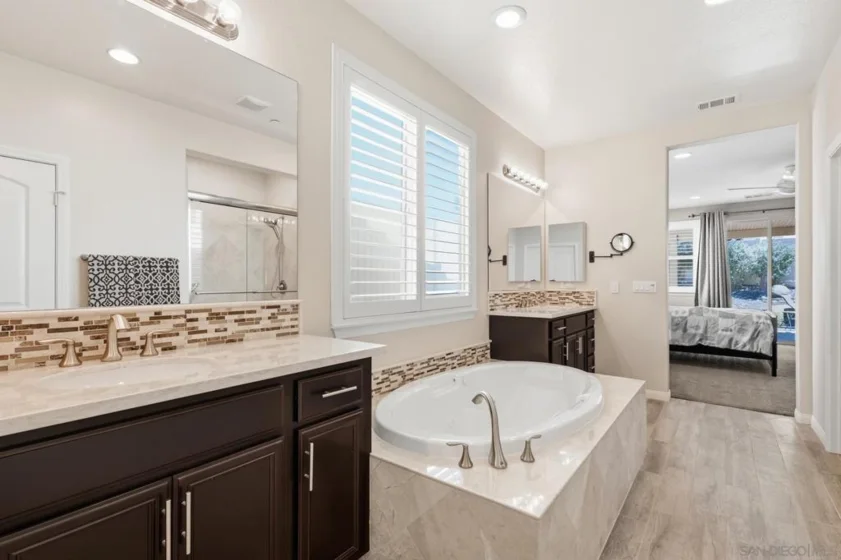 39186 Clydesdale Circle photo 32