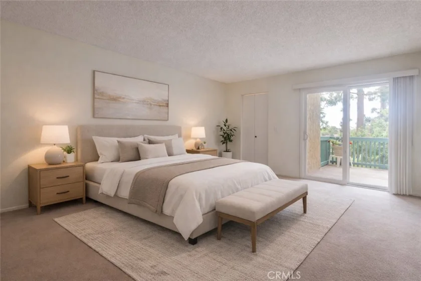 424 N Bellflower #101 photo 28