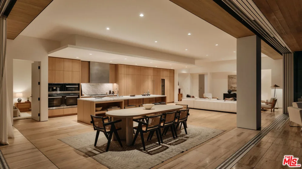 8899 Beverly Boulevard #6BE photo 25