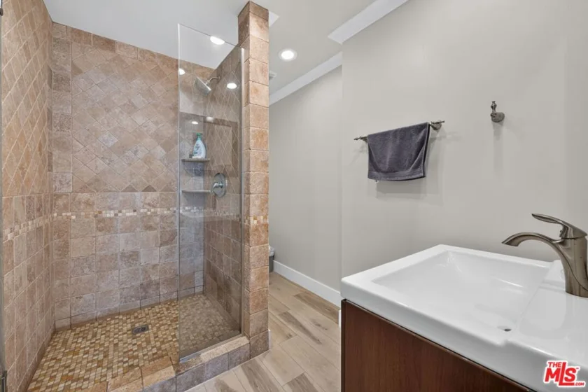 101 California Avenue #1404 photo 26