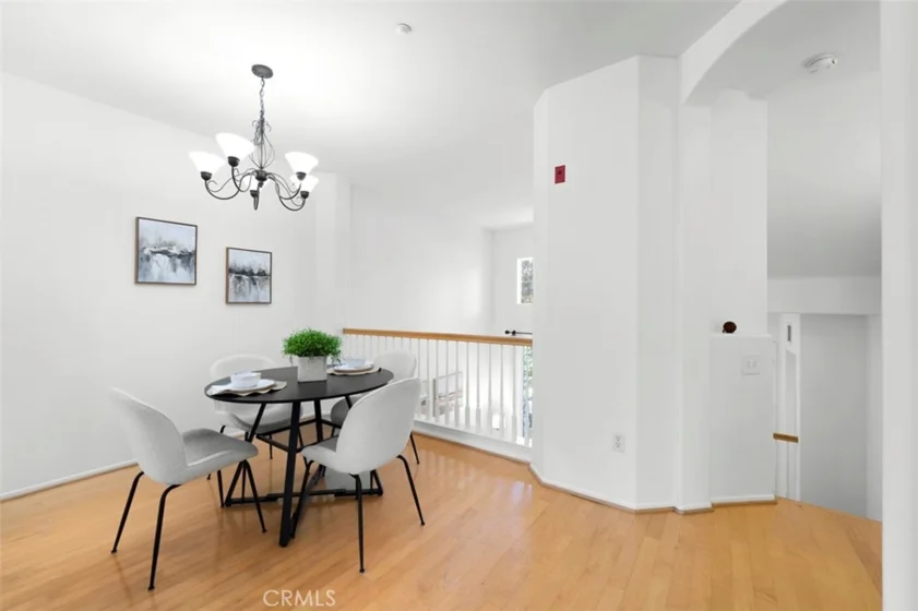 1002 Timberwood photo 9