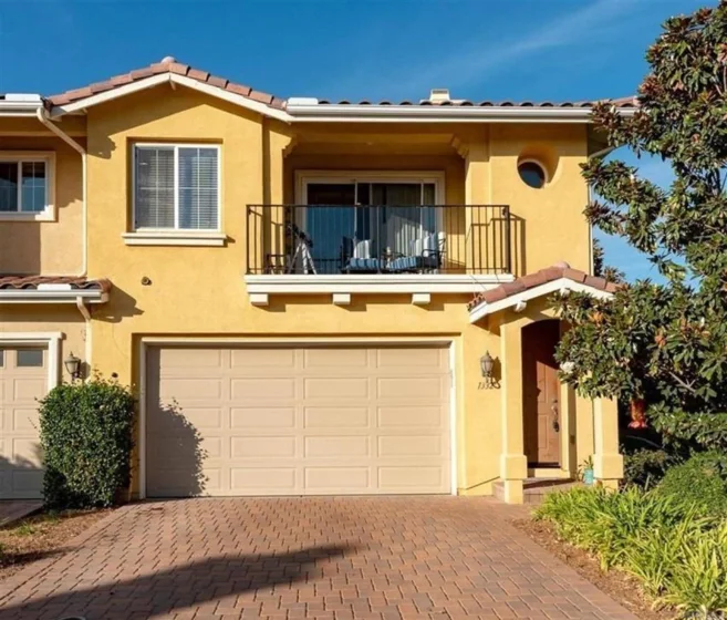 1332 Isabella Way photo 1