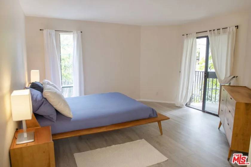 950 N Kings Road #245 photo 13