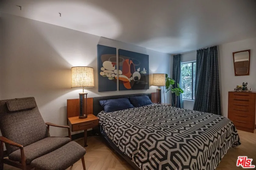 15511 Sherman Way #40 photo 11