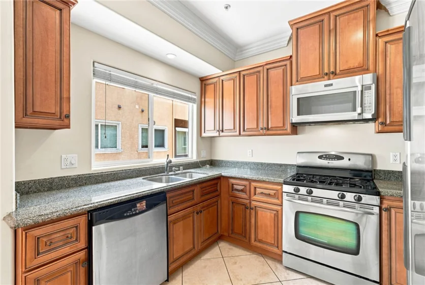 13629 Wyandotte #118 photo 16