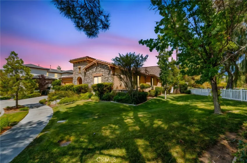 39894 Camden Court photo 46