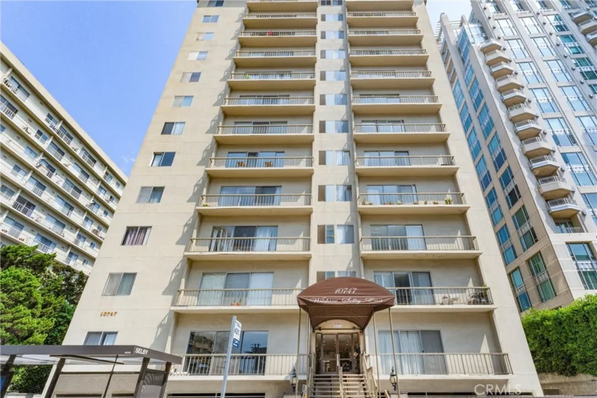 10747 Wilshire Boulevard #508 photo 1