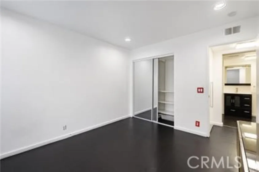 23332 Coso photo 17
