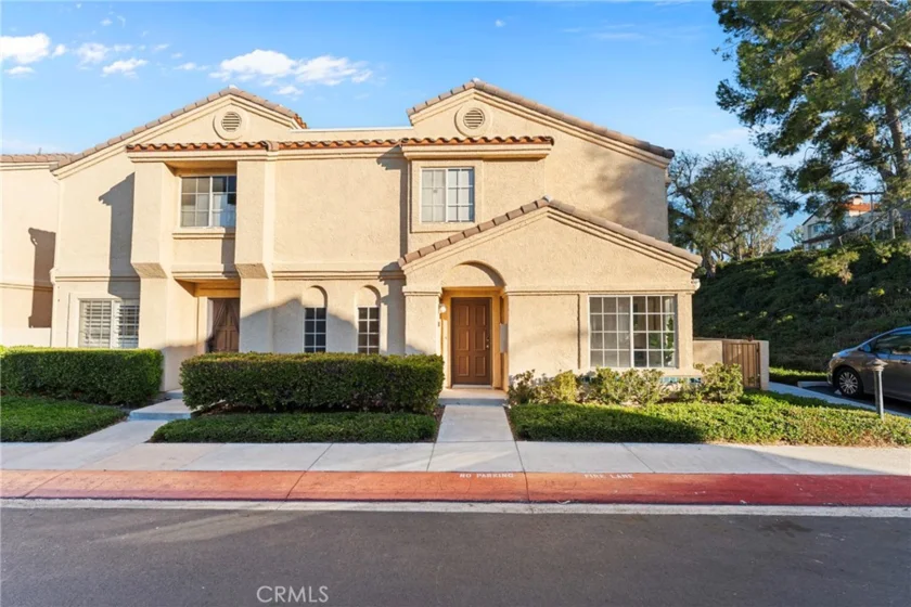 21208 Gladiolos Way photo 1
