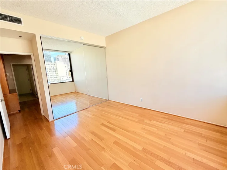 600 W 9th #1508 photo 9