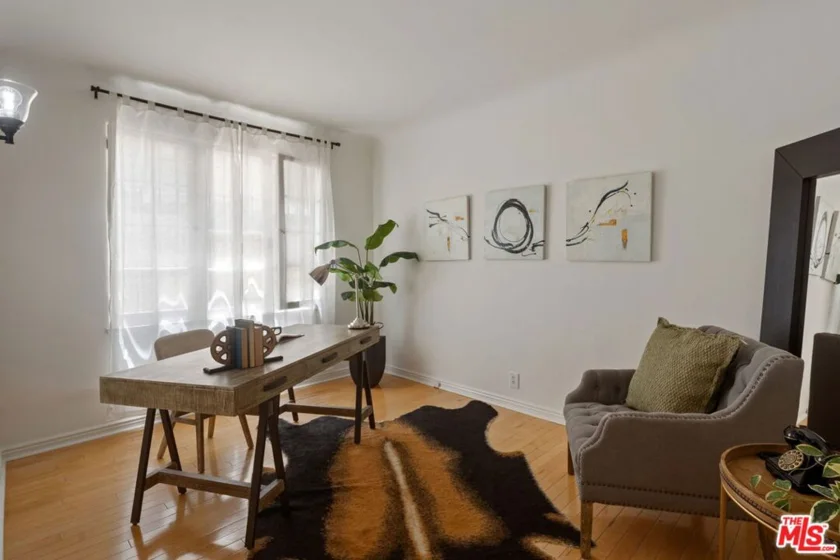 1345 N Hayworth Avenue #2 photo 25