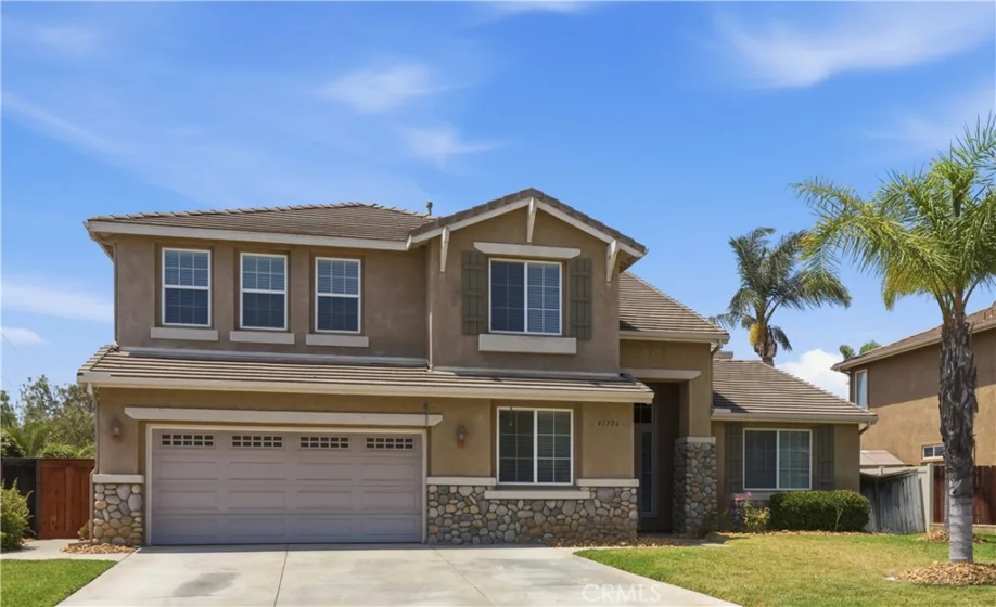 41726 Grand View Drive photo 1