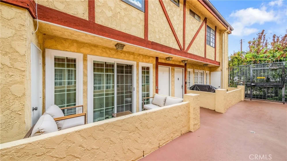 7422 Hazeltine photo 33