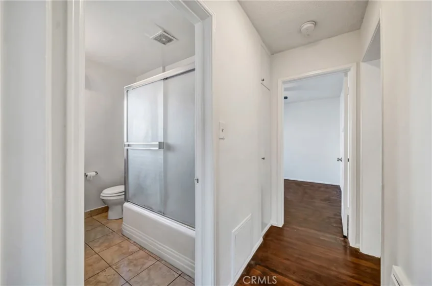 5741 Clemson photo 15