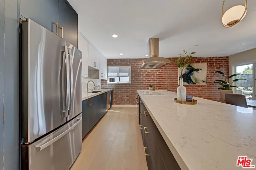 7560 Hollywood Boulevard #106 photo 7