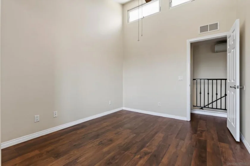 5252 Balboa Arms Drive #153 photo 12