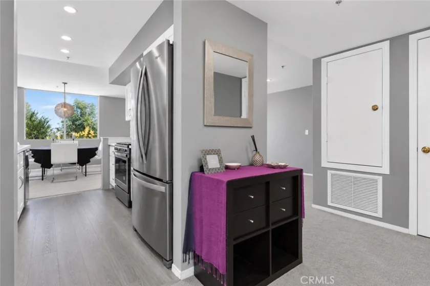 4501 Cedros Avenue #239 photo 19