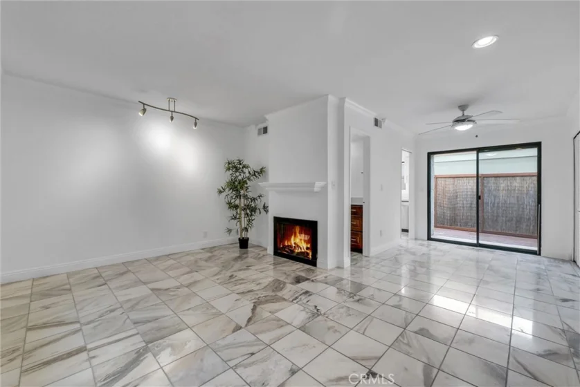 229 W Wilson Street #10 photo 5