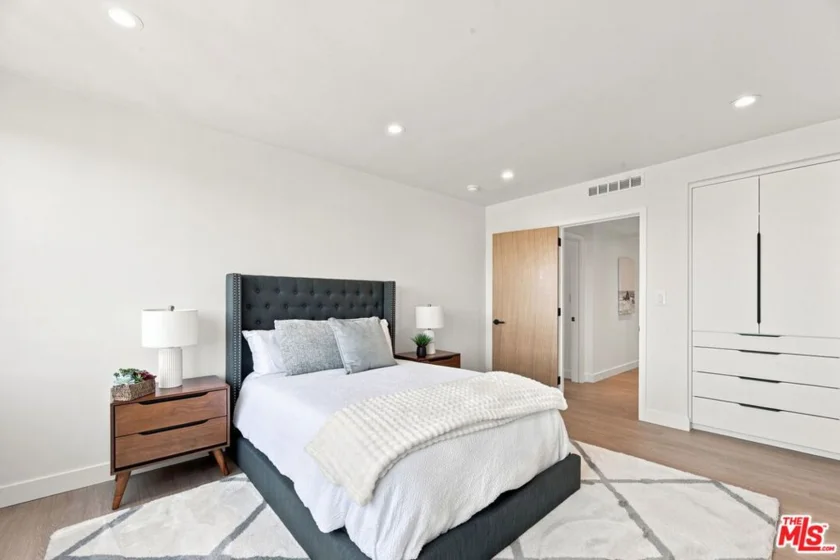 865 Comstock Avenue #14B photo 26