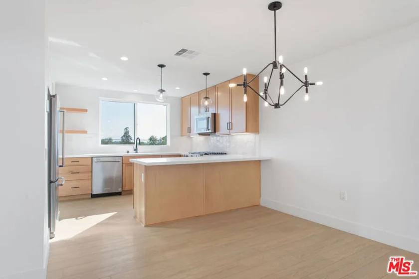 11222 W Lyon Lane #10 photo 2