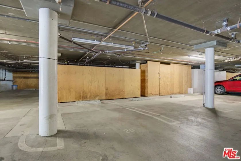 821 Bay Street #C6 photo 23