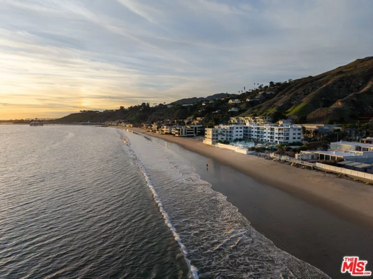 22548 Pacific Coast Highway #101 photo 1