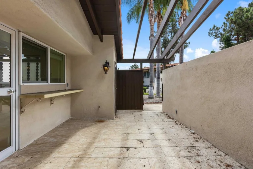 17031 Bernardo Center Drive photo 39