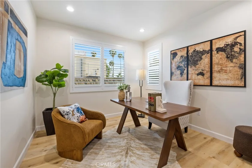 1649 N Lake Avenue #1 photo 25