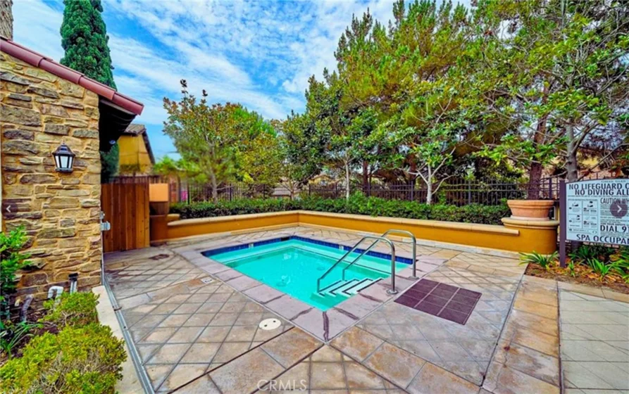 231 Lonetree photo 20