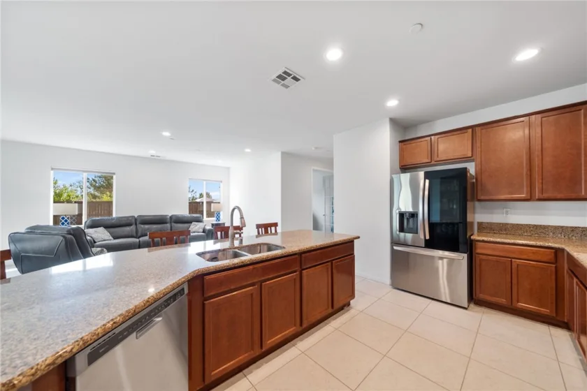 43044 Greene Circle photo 6