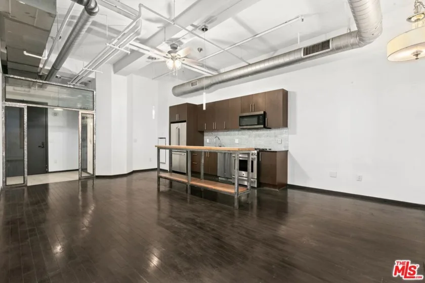 1645 Vine Street #301 photo 8