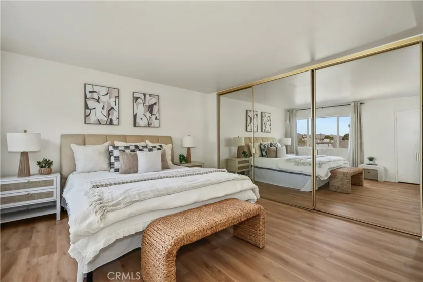 18550 Hatteras Street #87 photo 18
