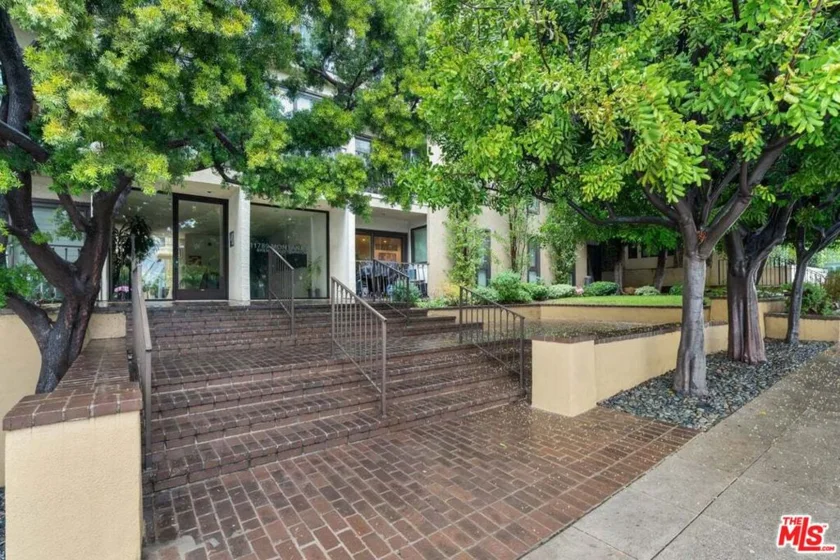 11789 Montana Avenue #14 photo 1