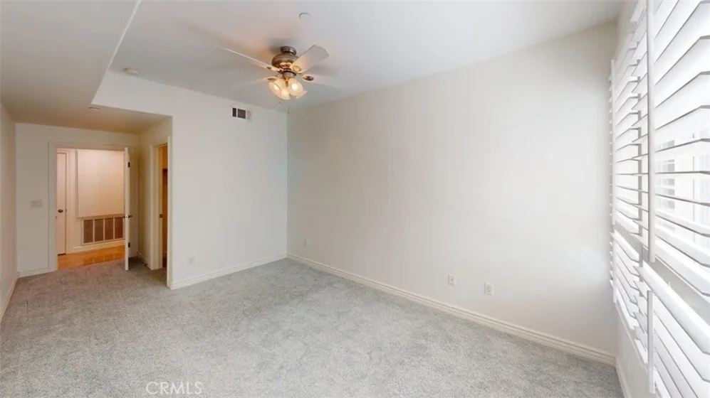 1000 E Ocean Boulevard #416 photo 17