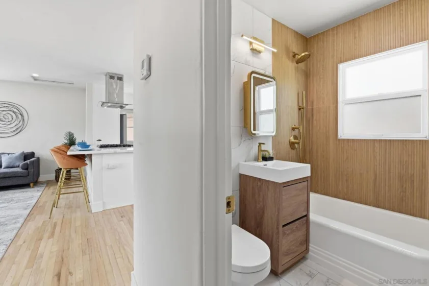 614 4th Street photo 22