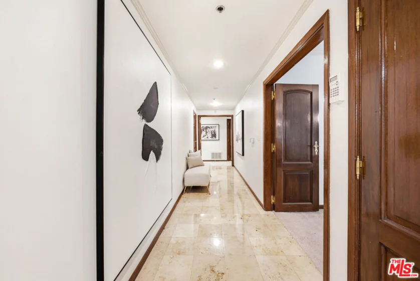 9249 Burton Way #305 photo 5